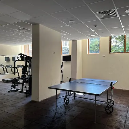 Golden Line 公寓 *