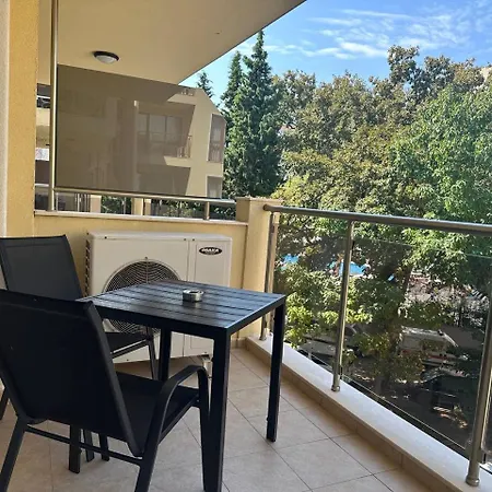 Golden Line Апартамент Варна