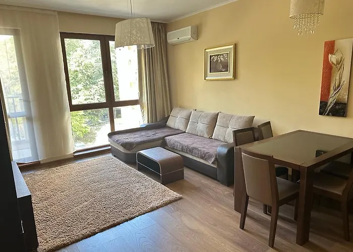 Golden Line Апартамент *