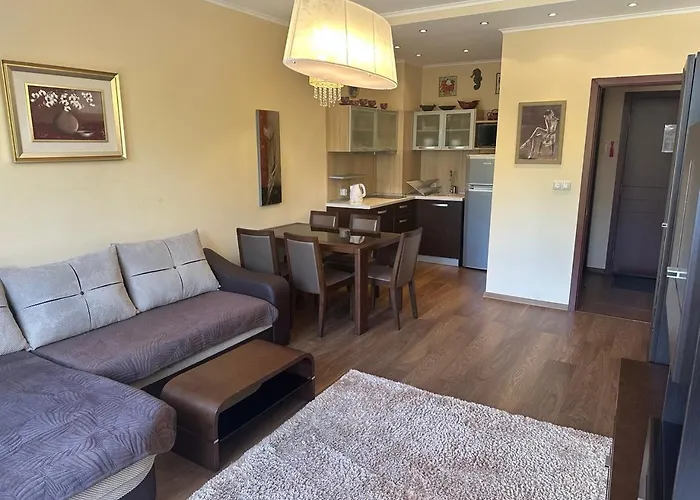 Golden Line 瓦爾納